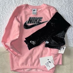 Girls Nike Velvet Set